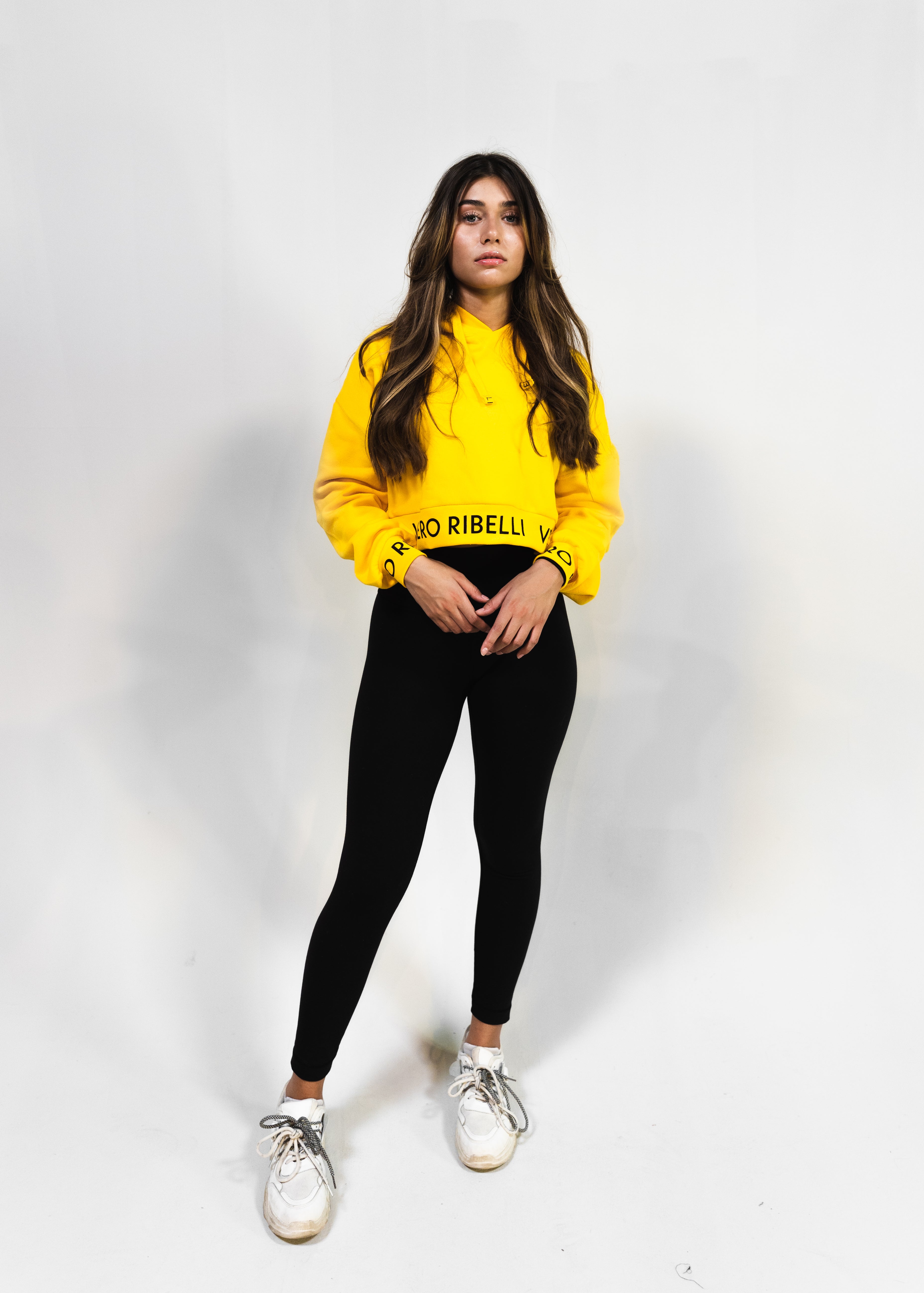 AMBER YELLOW CROPPED HOODIE