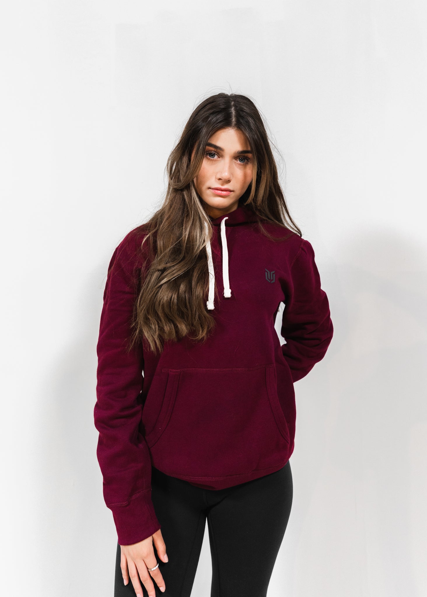 Maroon hoodie outlet womens