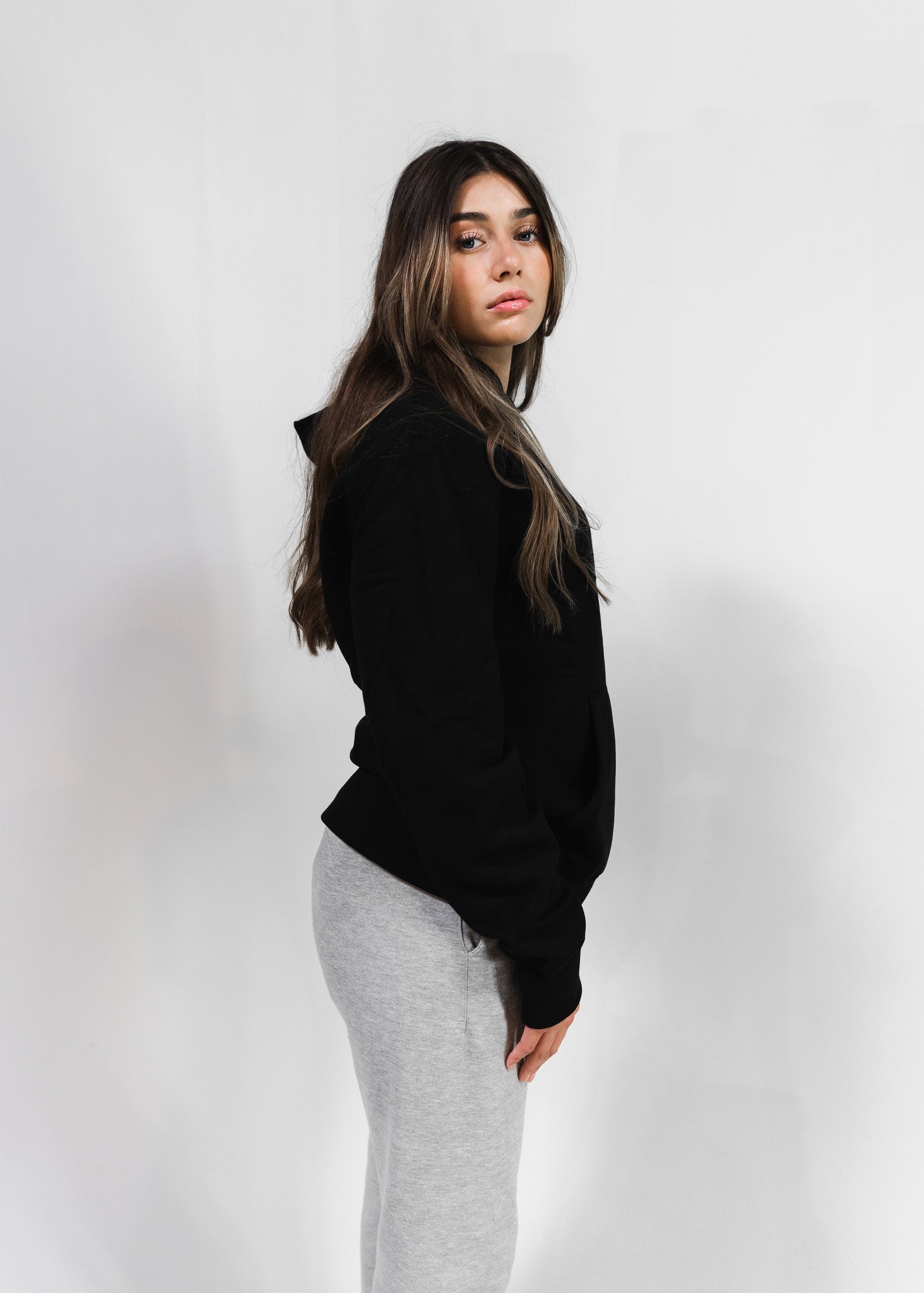 WOMEN'S ONYX BLACK HOODIE